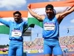 Gold medalist Eldhose Paul (left) and and silver medalist Abdulla Aboobacker.&nbsp;