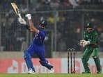 Mehidy Hasan bowled back-to-back no-balls vs India.