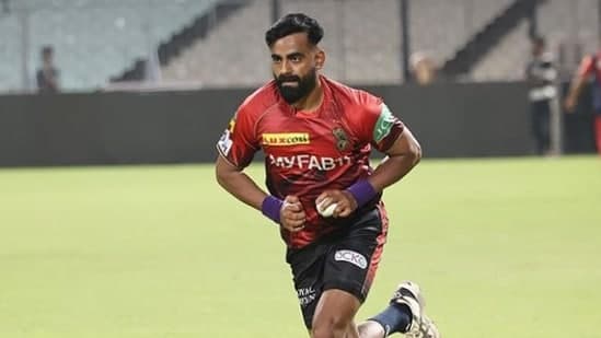 Kulwant Khejroliya was a former player with Kolkata Knight Riders. 