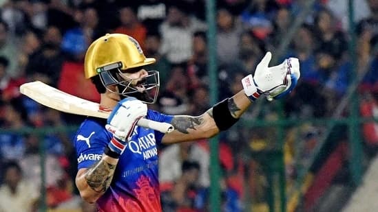 Virat Kohli scored 77 off 49 but it needed some typically brilliant finishing touches from Dinesh Karthik as RCB beat PBKS by four wickets in their first home match of the season. PBKS scored 176/6 batting first and Karthik finished unbeaten on 28 off 10 balls, hitting the winning runs in the last over with a four.&nbsp;