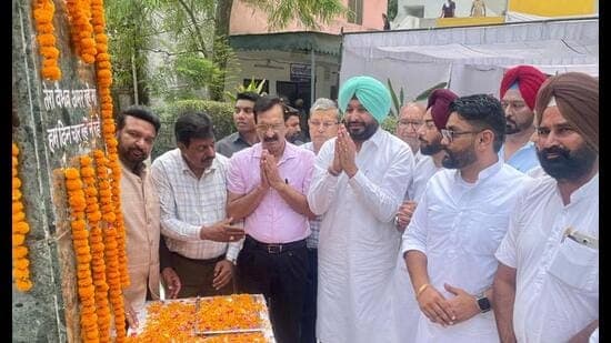 Ludhiana MP pays tributes at Shaheedi Park in Moga town where 25 RSS volunteers were killed by terrorists on June 25, 1989.